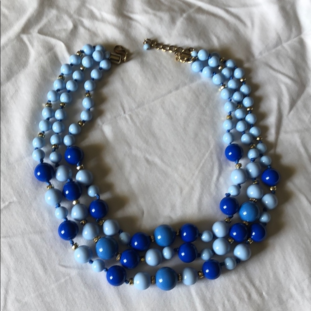 Statement necklace